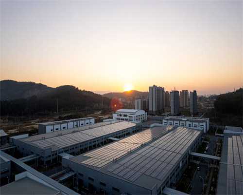 全国妇联：中国类似杨六斤独居留守儿童达205万人